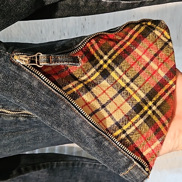 Vintage JPG.Jeans Jacket - Picture 5 of 16